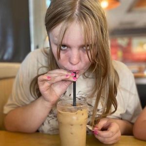 Meet your Posher, Emma